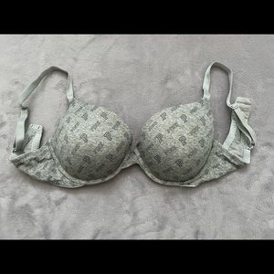 Victoria secrete bra, 34 DD